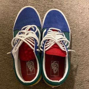 Vans men’s size 7.5 women’s size 9 good condition